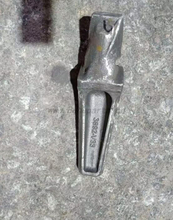 Adaptador de ponta de dente de balde 3892-V33 sem tampa